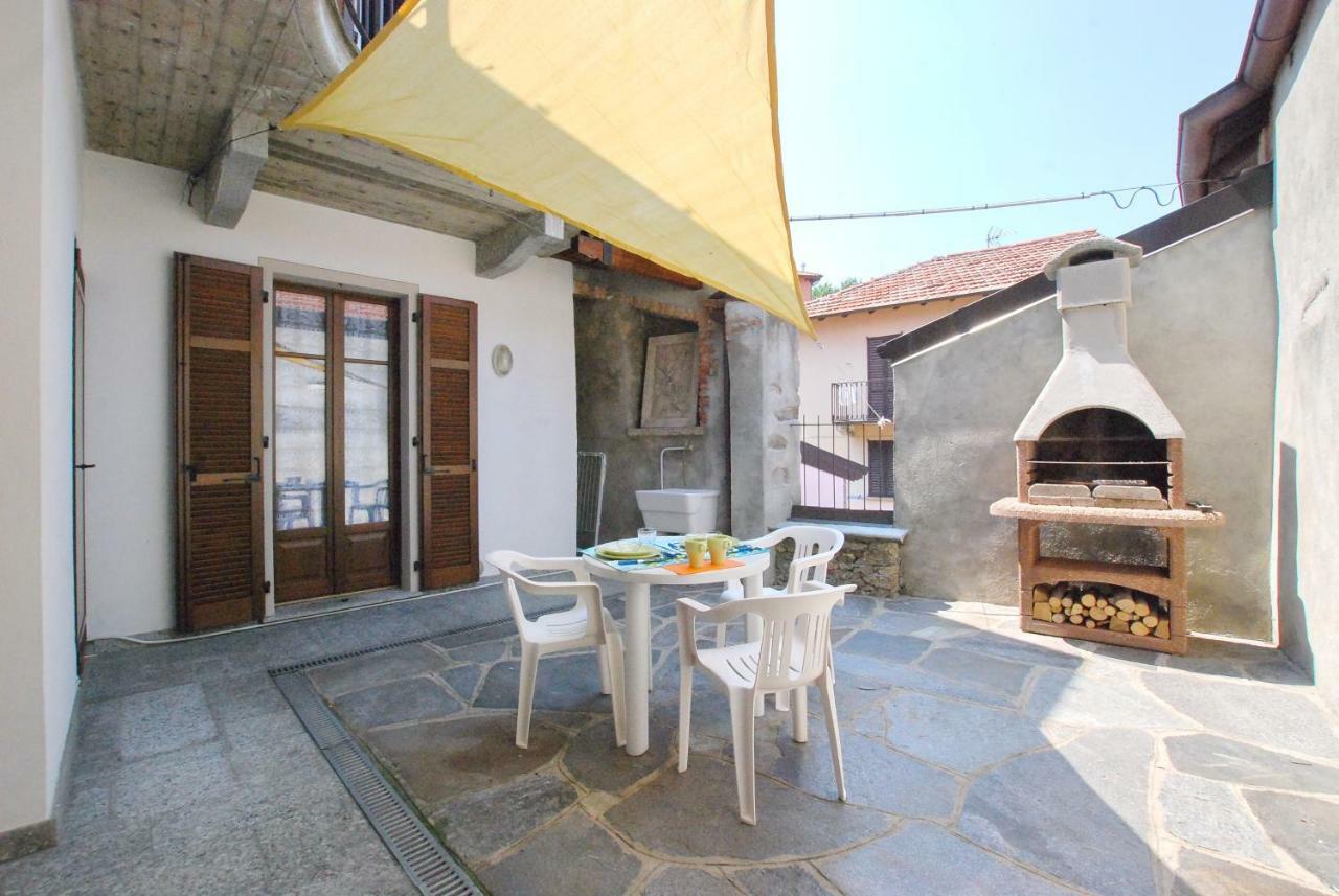 La Casa Dei Sogni Apartment Stresa Bagian luar foto