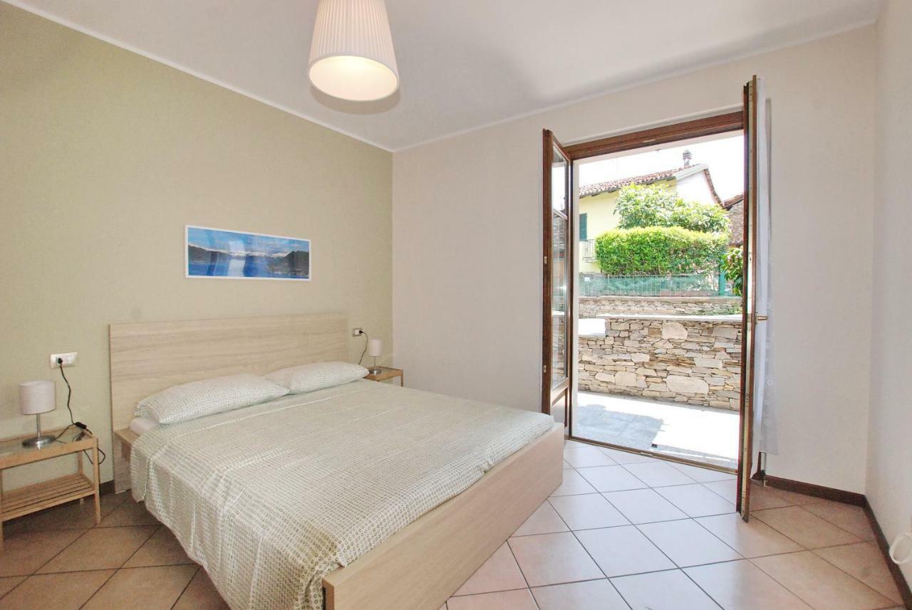 La Casa Dei Sogni Apartment Stresa Bagian luar foto