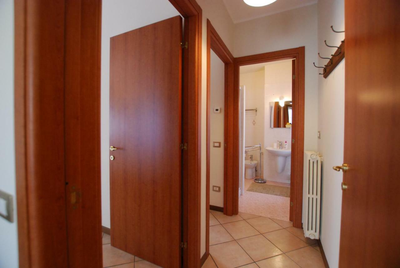 La Casa Dei Sogni Apartment Stresa Bagian luar foto